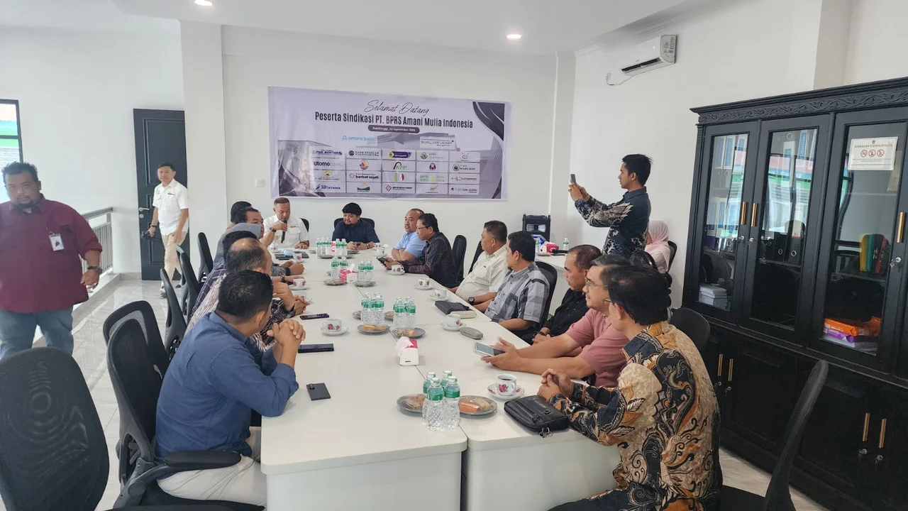 Amani Bank Apresiasi BPRS Jam Gadang dan Peserta Sindikasi, Modal Kerja Perkuat Fungsi Intermediasi